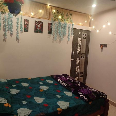 Appartement Blue Diamond à Chennai Extérieur photo